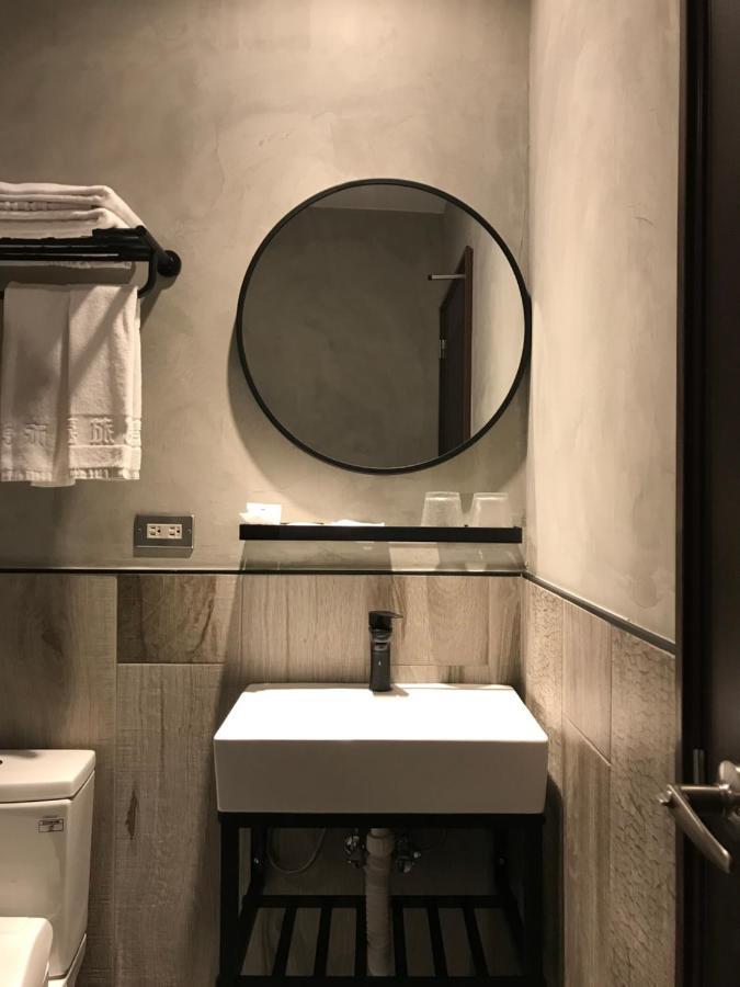 The Retro Tai-Pan Otel Tainan Dış mekan fotoğraf
