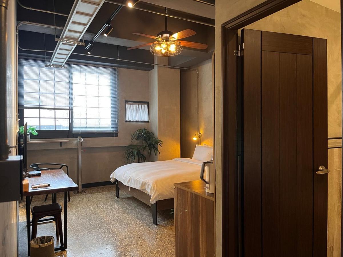 The Retro Tai-Pan Otel Tainan Dış mekan fotoğraf