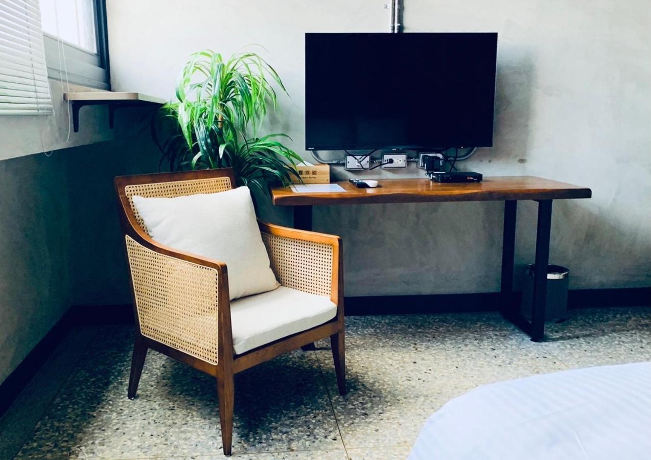 The Retro Tai-Pan Otel Tainan Dış mekan fotoğraf
